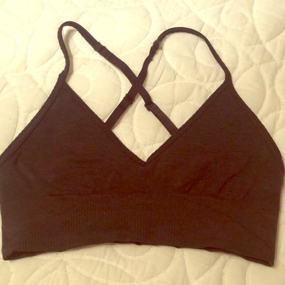 SOLD - Lulu ebb to street bra - Picture 2 of 4